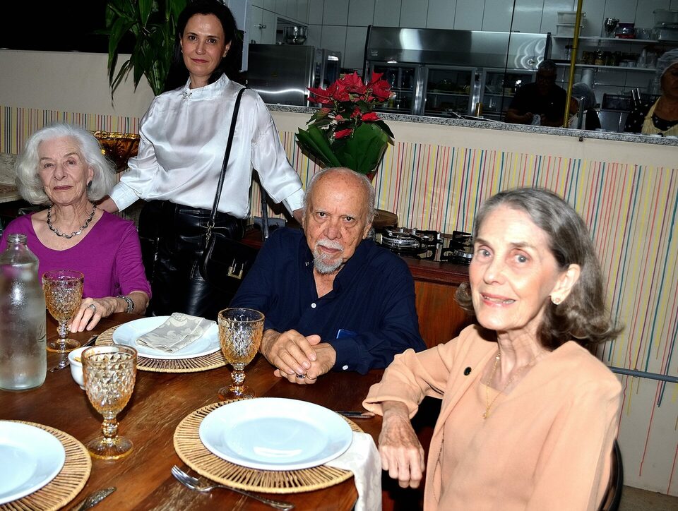 JANTAR DE NATAL DA ACADEMIA BOTUCATUENSE DE LETRAS